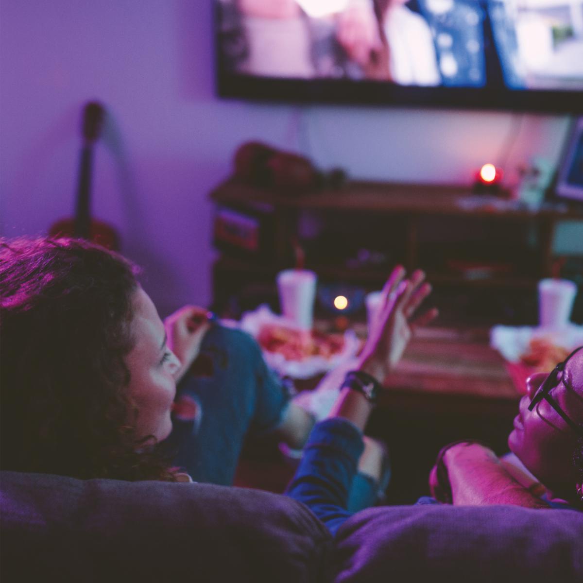 Smart A19 LED Bulb | 9.5W | RGB & Tunable White (2700K-5000K) | Starfish IoT | E26 Base | 800 Lumens | 120V - Buchanan Lighting LTD.