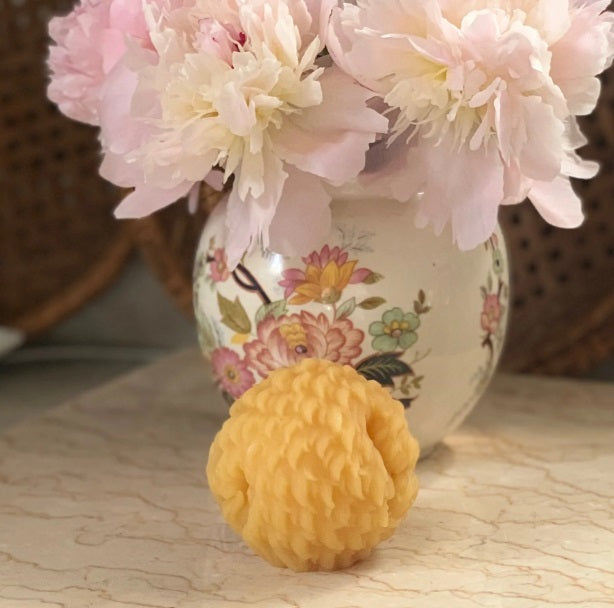 Fox-Ball Beeswax Candle | 100% Canadian Beeswax | Handmade | 15+ Hour Burn | Eco-Friendly